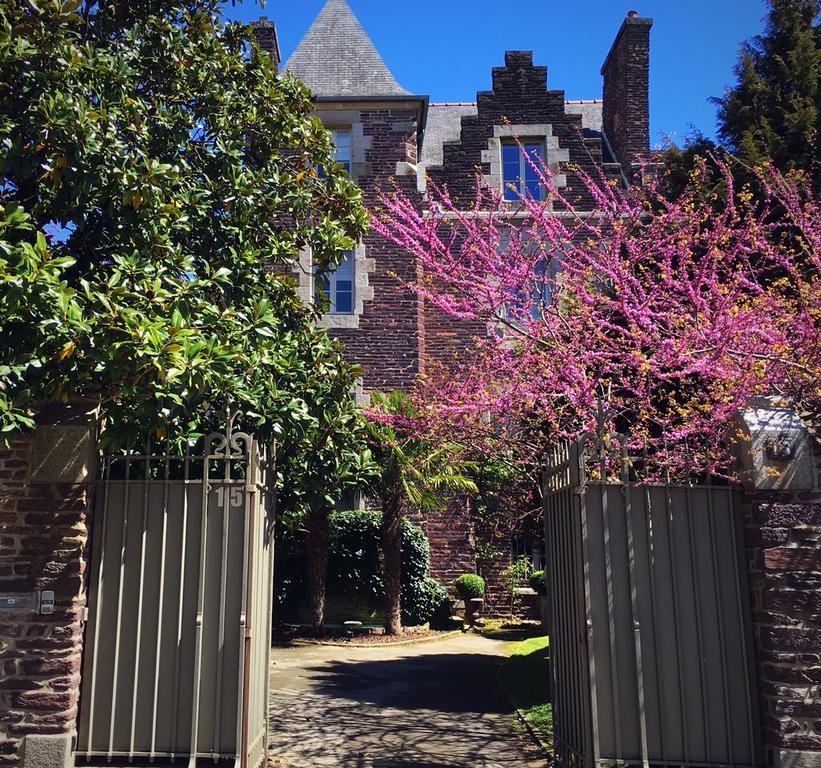 Bed and Breakfast Castel Jolly Rennes Exterior foto